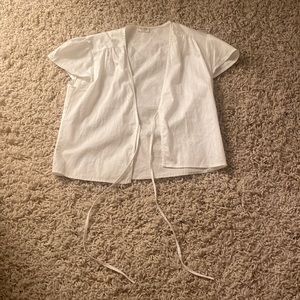 short sleeve shirt that ties in the front